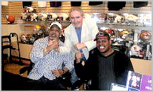 Former World Heavyweight Boxing Champs, Ken Norton & Leon Spinx...With Harry in the centre!...